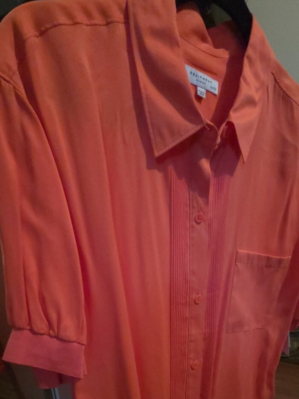 Equipment Femme Silk Button Down Short Sleeve Blouse - Picture 5 of 12